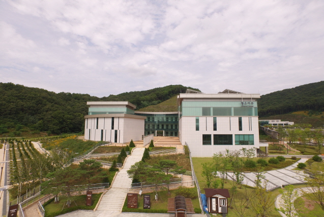 평온의숲.jpg