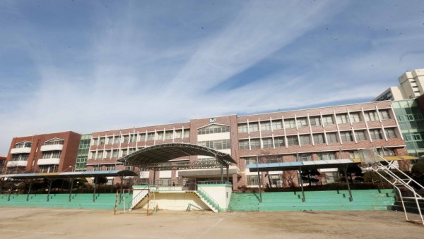 기흥중학교 터.JPG