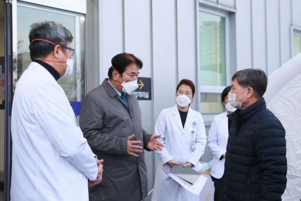 신종 코로나바이러스 선별 진료소 방문 (5).jpg