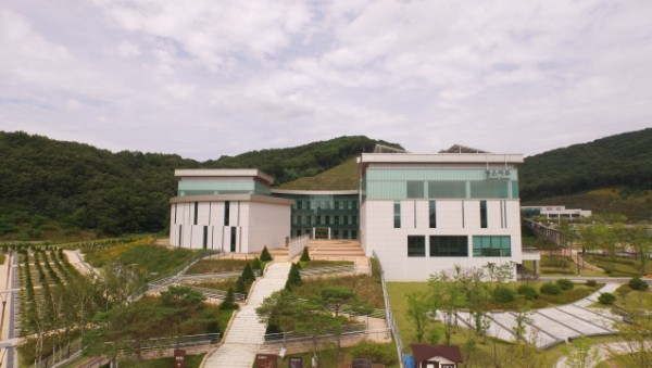 평온의숲.jpg