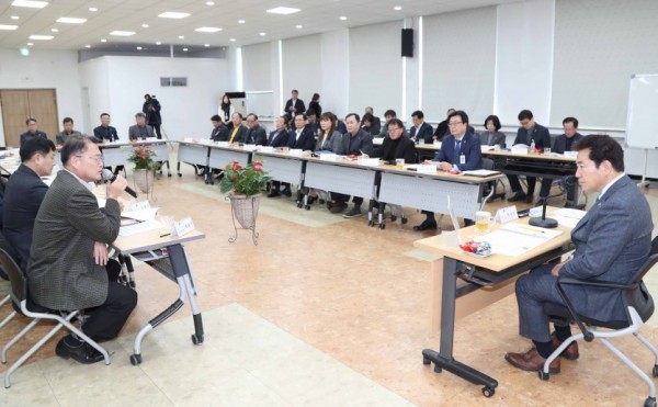 (사진) 10일 처인구 이통장연합회 지역 현안회의.jpg