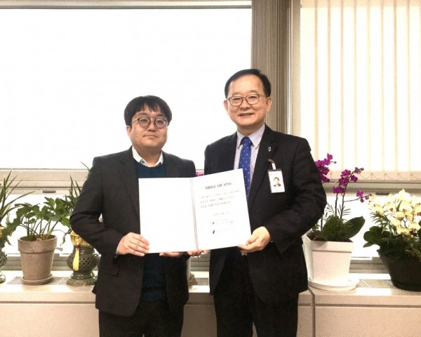 13일 생활임금 시행 서약.JPG
