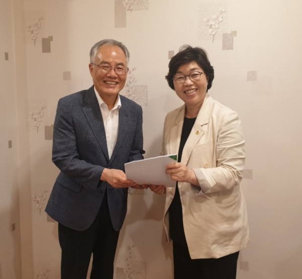 200730 박옥분 의원, 수원교육지원청과 지역교육 현안 정담회 실시 (1).jpg