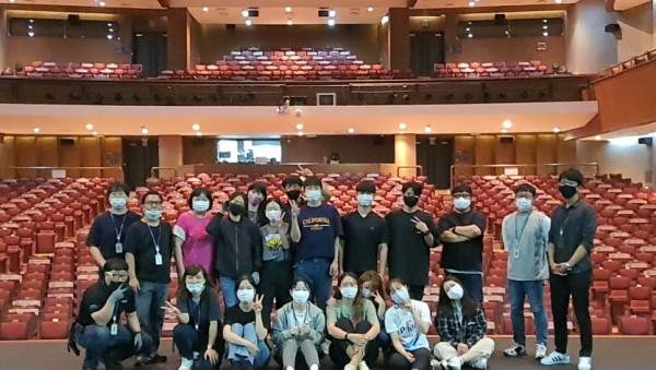 1. 2020년 무대예술연수생 단체사진.jpg