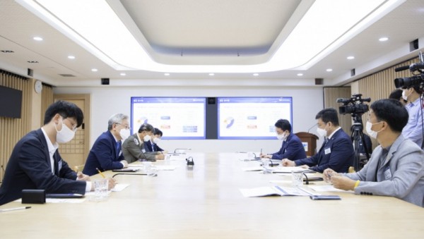기본주택간담회1.jpg