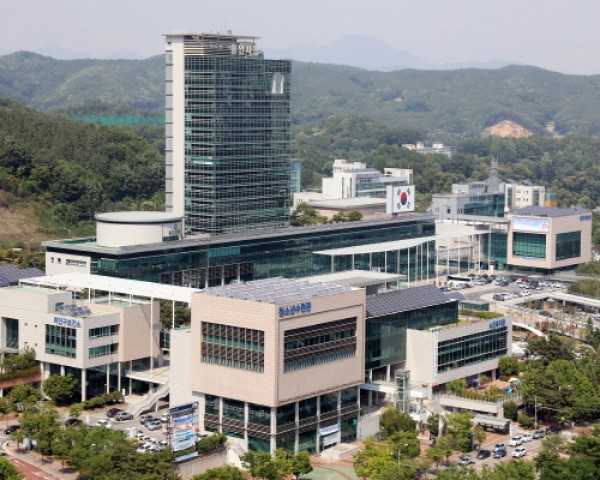 5-1 용인시청전경.jpg