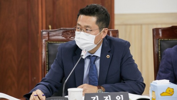 200917 김진일 의원, 플랫폼 노동자들의 노동환경 개선을 위한 대책마련 촉구 (1).jpg