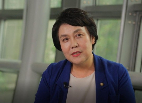 정춘숙 인터뷰.jpg