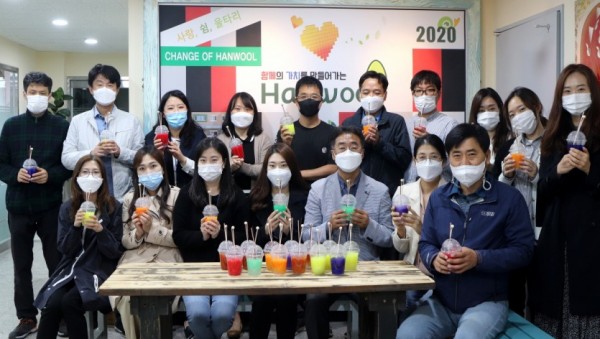 방향제 만들기 홍보활동 사진(1).JPG