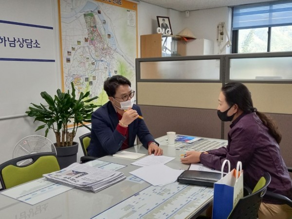 201008 추민규 의원, 하남시 생태하천과 업무보고 받아.jpg