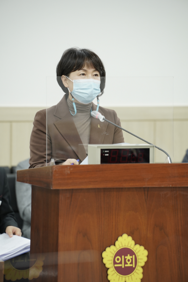 201015 원미정 의원, 경기도 사무위탁 조례일부개정조례안 상임위 통과.png