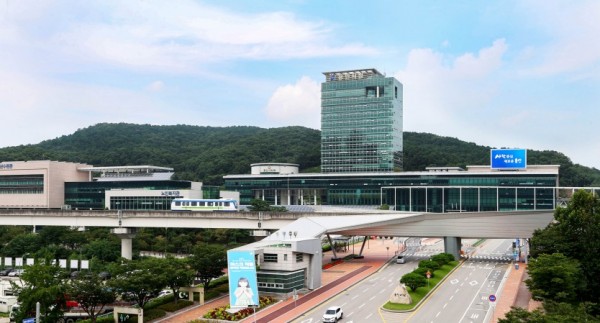 (사진) 사랑중심새로운용인시청전경(9월).jpg