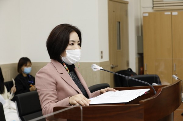 201019 권정선 의원, 학교시설물의 체계적 관리 기틀 마련 (1).JPG