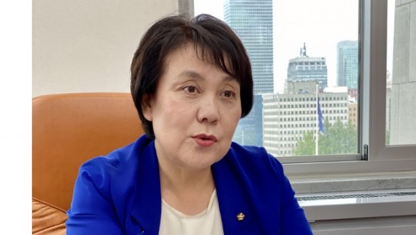정춘숙국회의원.jpg