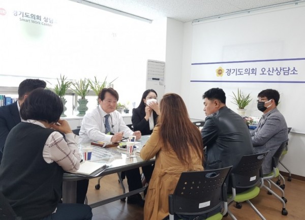 201020 송영만 의원, 오산학교운영위원장협의회 정담회 실시 (1).jpg