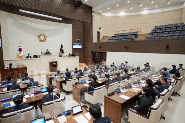 20201026 용인시의회, 제248회 임시회 폐회.jpg