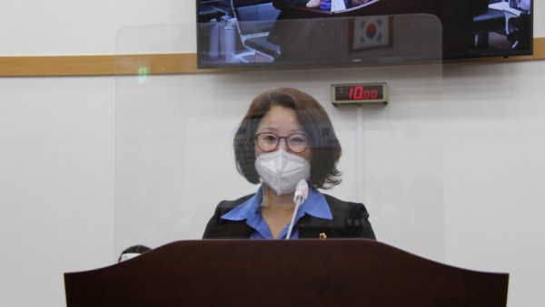 201026 최경자 의원, 디지털 성범죄 예방 및 교육 조례.JPG