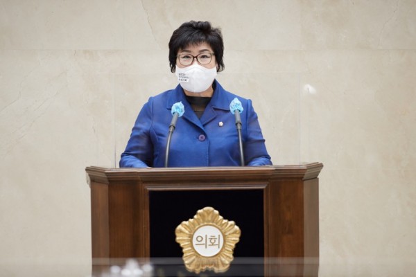 20201013 용인시의회, 2022년 제68회 경기도종합체육대회 용인 유치 지지 결의안 채택.jpg