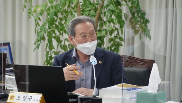 (행감_교통) 오명근-도내 31개 시·군의 주차환경이 개선될 수 있도록 노력 당부.jpg