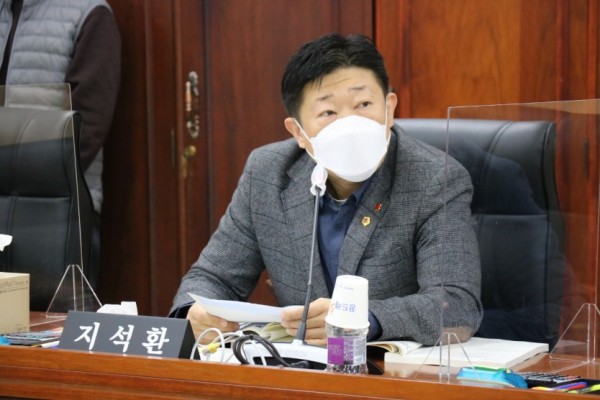 201112 지석환 의원, 코로나 19에 적극적 대응으로 확산예방 노력.jpg