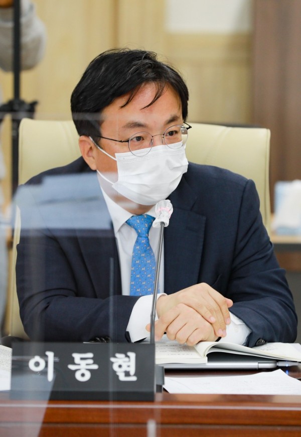 201115 이동현 의원, 경기도청의 경기도 경제자유구역 성공개발 의지 빈약 지적.jpg