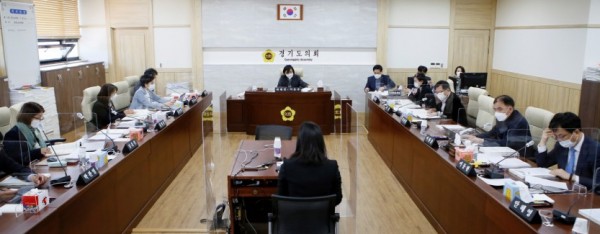 201118 경제노동위원회, 종합감사 끝으로 2020년 행정사무감사 마무리.JPG