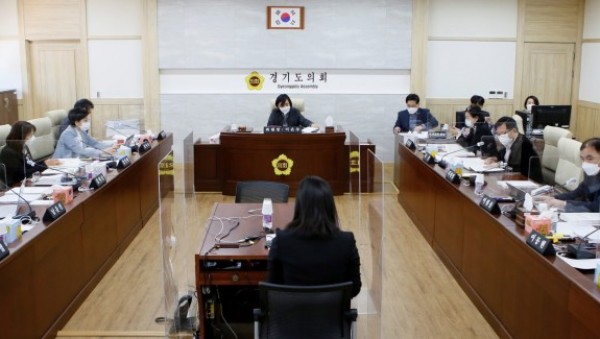 201118 경제노동위원회, 종합감사 끝으로 2020년 행정사무감사 마무리.JPG