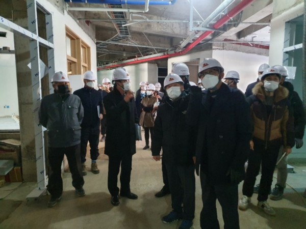 201130 남종섭 의원, 용인 특수학교 설립 공사현장 점검.jpg