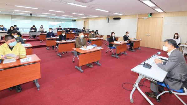 201201_용인시 계절맞춤형 미세먼지 계절관리제 구체적 방안 논의_사진(1).jpg