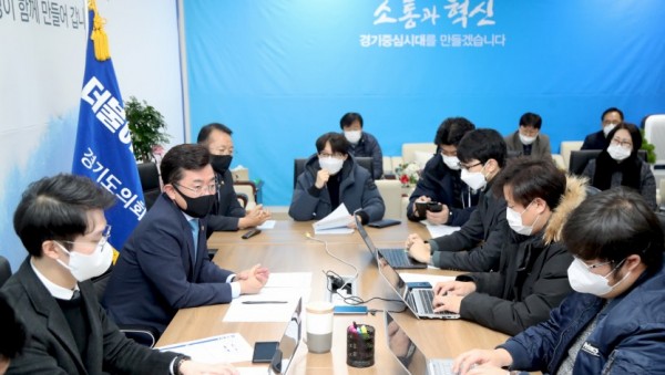 201216 더민주 대표단 2021년 예산성과브리핑, 더민주 정책사업 총 36개 사업에 1,134억원 반영 (2).jpg