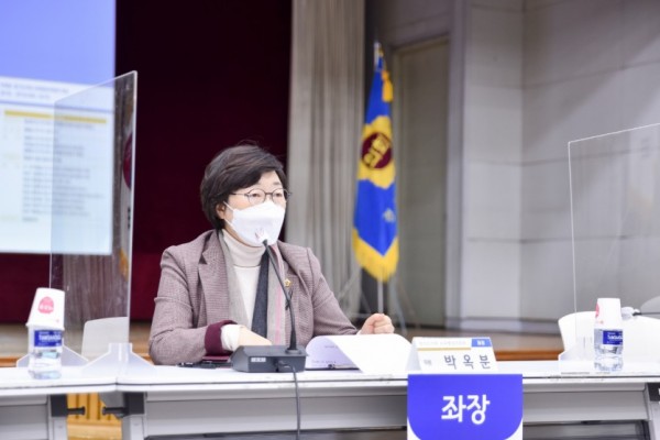 201217 박옥분 의원, 학령기 발달장애 현황과 지원정책 무관중 토론회 개최 (1).jpg