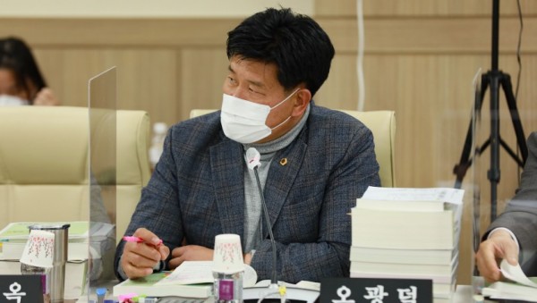 201218 안전행정위원회, ‘행정사무감사 우수위원’ 오광덕 의원 선정 (1).jpg