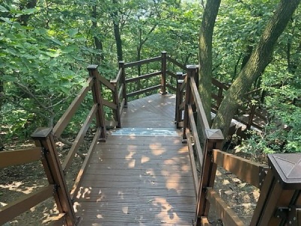 [크기변환]5-2. 용인특례시 처인구는 정광산~벌덕산의 급격사 구간을 정비했다.jpg