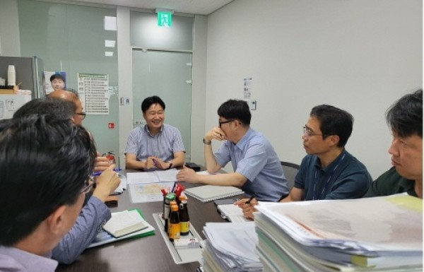 (250808)김태희 의원, 의왕·군포·안산 공공주택지구 주민 지원 방안 정담회…공공주택지구 주민 참여 보장 위한 제도 운영 현황 점검.jpg