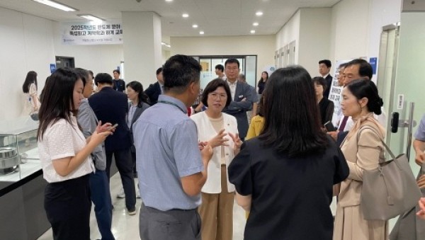 [크기변환]250812 이애형 의원, 미래 산업 인재 양성...교육과 산업의 가교 역할 이어간다 (1).jpg