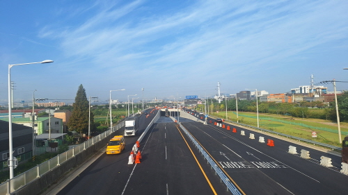 e428beaa93b246a4e05725975f58fa73_1759185061_3288.jpg
