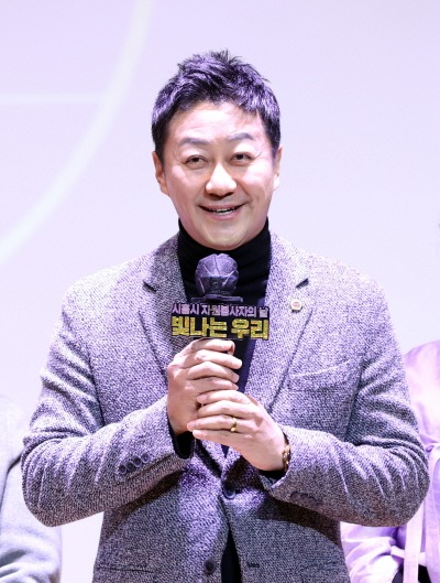 251203 김진경 의장, 시흥 자원봉사자의 날 기념식 참석...나눔이 더 널리 퍼지도록 함께할 것 (1).jpg