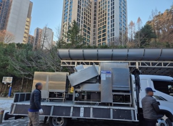 (20251217) 용인교육지원청 보도자료(업무는 빼고(-), 수익은 더했다(+) 용인교육지원청 학교불용물품 