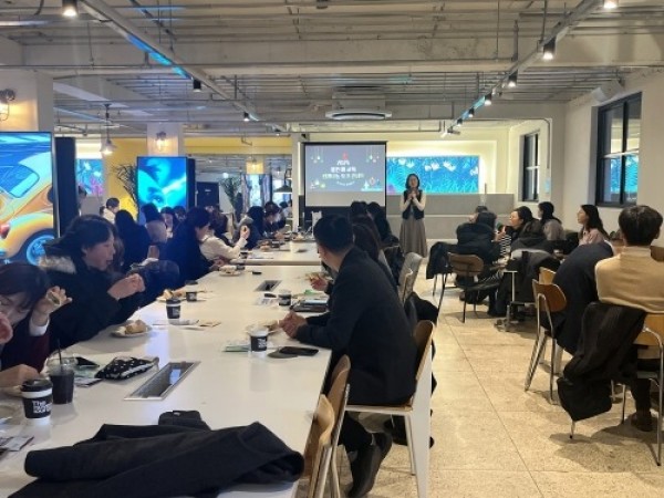 [크기변환](20251219) 용인교육지원청 보도자료(용인교육지원청, IB 교육 성과나눔 토크 콘서트 개최) 사진.jpg