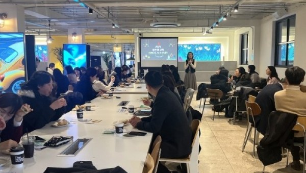 [크기변환](20251219) 용인교육지원청 보도자료(용인교육지원청, IB 교육 성과나눔 토크 콘서트 개최) 사진.jpg